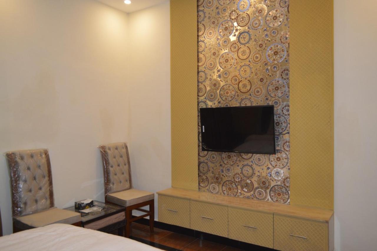 Rose Valet Guest House Islamabad Exterior photo