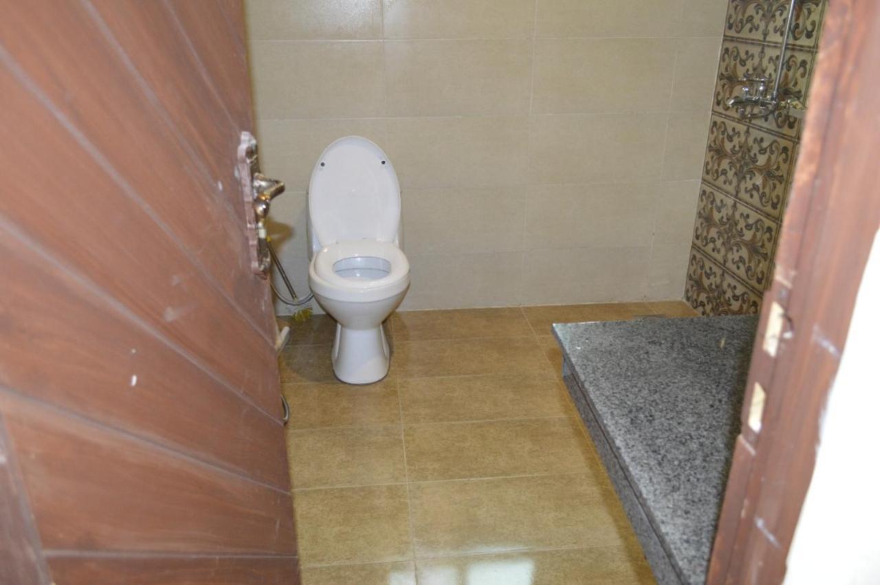 Rose Valet Guest House Islamabad Exterior photo
